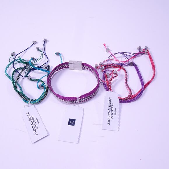 AEO American Eagle Outfitters Gap Rainbow Friendship Bracelet Set NWT $42 - Picture 6 of 8